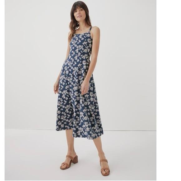 Pact Blue Floral Dress - Picture 1 of 9